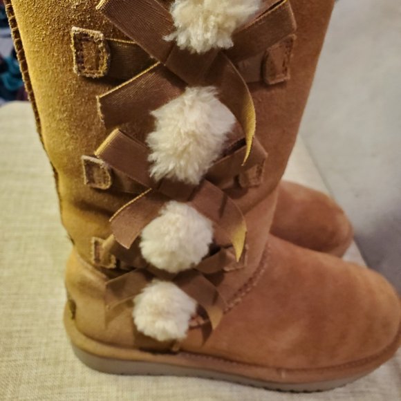 Koolaburra by UGG Victoria Tall - Picture 3 of 7